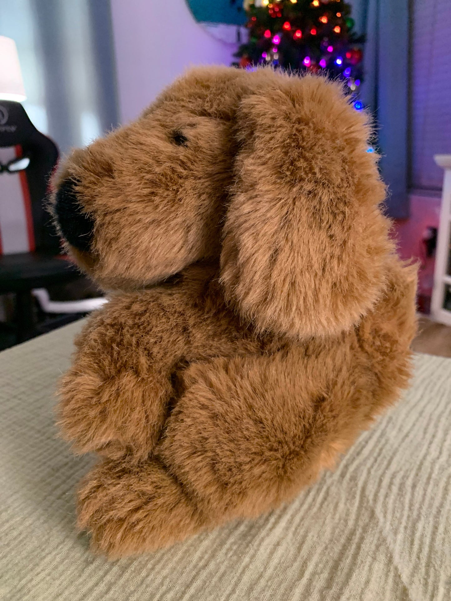Vintage Brown Sitting Dog Plush 8” No tush tag.