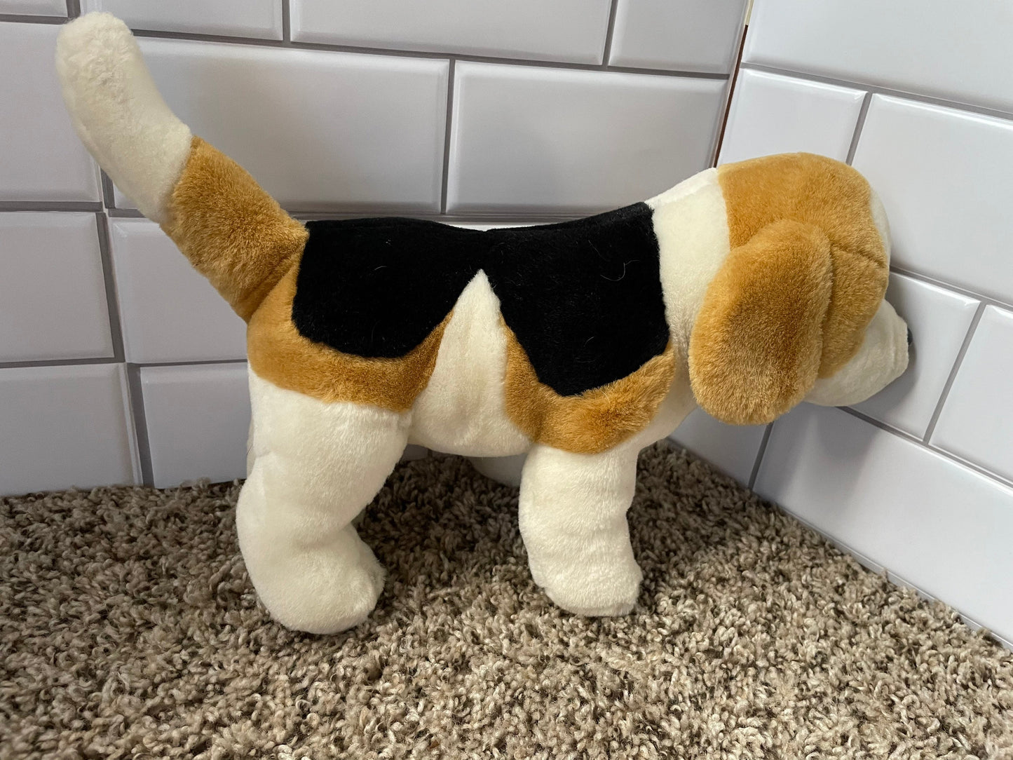 Kuddle Me Toys Beagle Plush