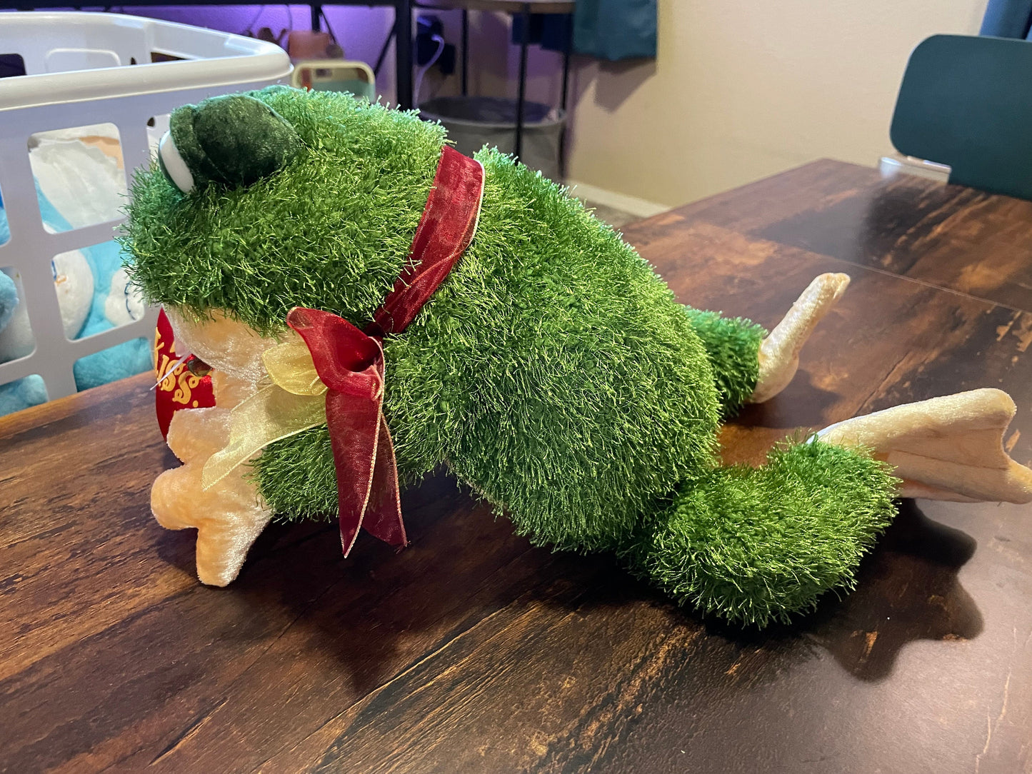 Dan dee Kiss Me frog plush. large