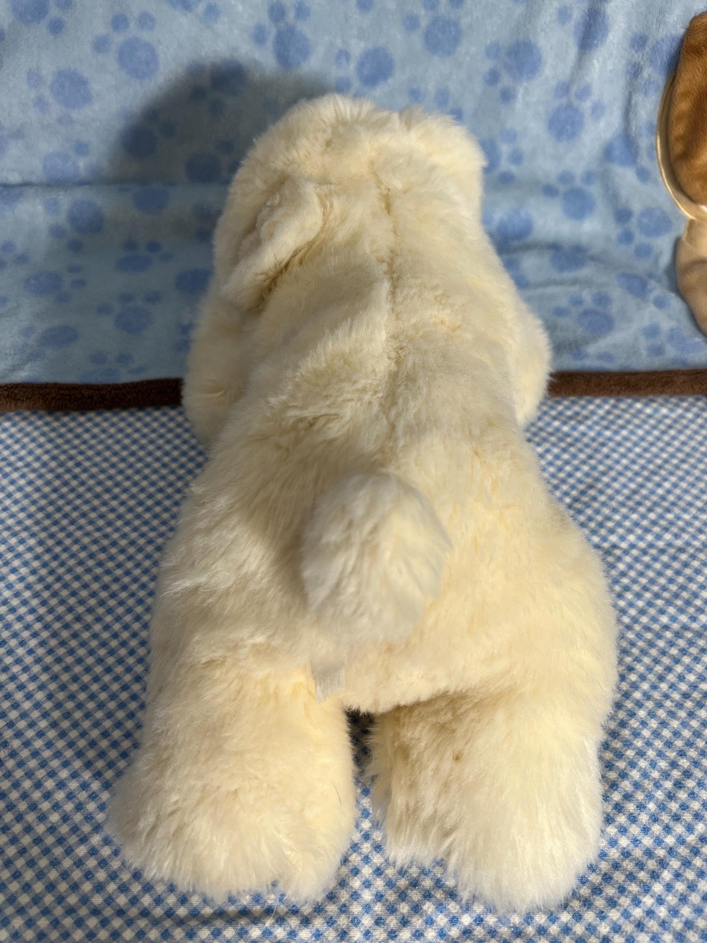 Sea World White Polar Bear Plush. Laying Down