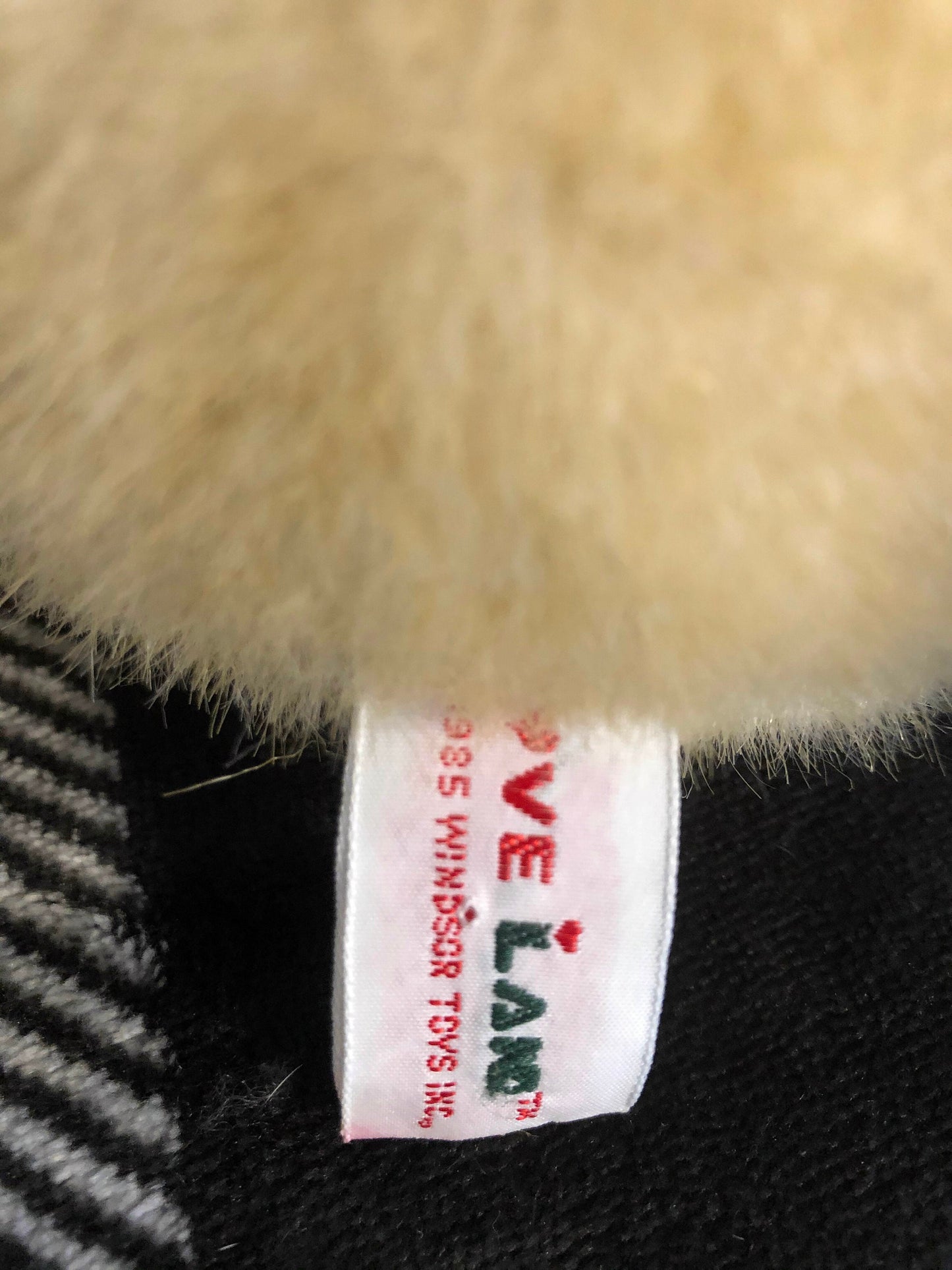 Loveland 1985 Windsor Toys Bunny