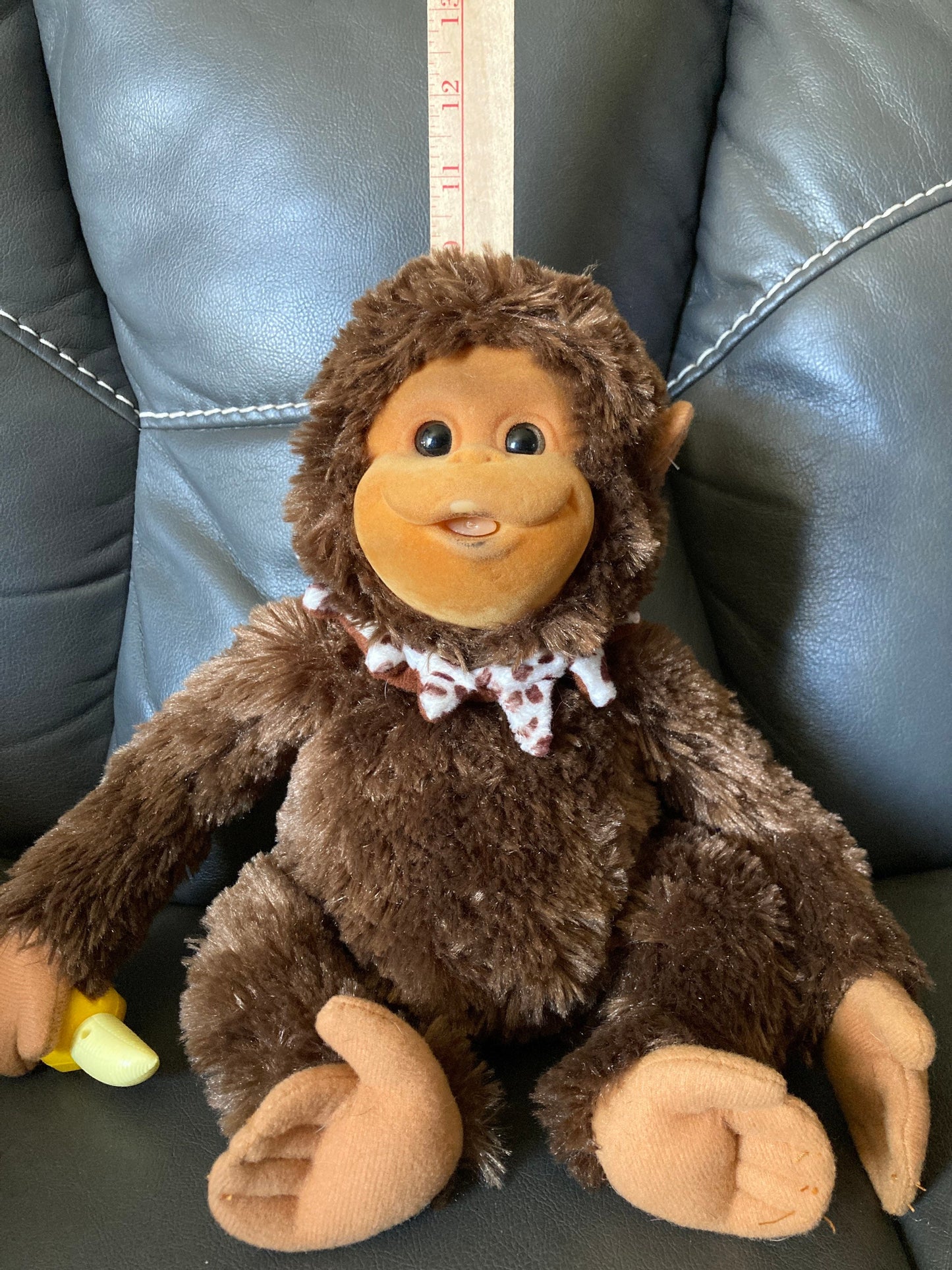 Vintage PawPalz Electronic Monkey With Banana
