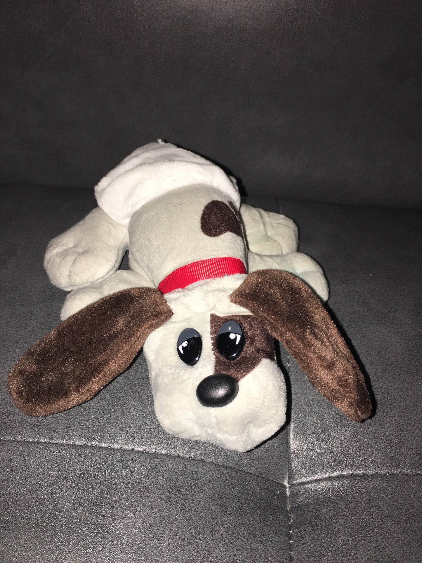 Vintage Pound Puppy Tonka Small 7.5” Light Gray Puppies Plush Dog