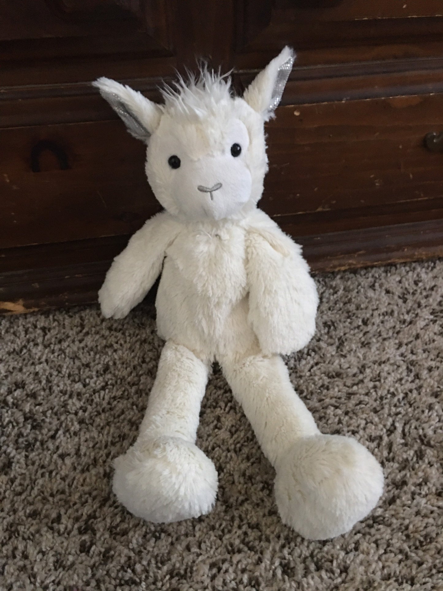 White Alpaca Llama Plush, Fuzzy Stuffed Animal (Missing Scarf)