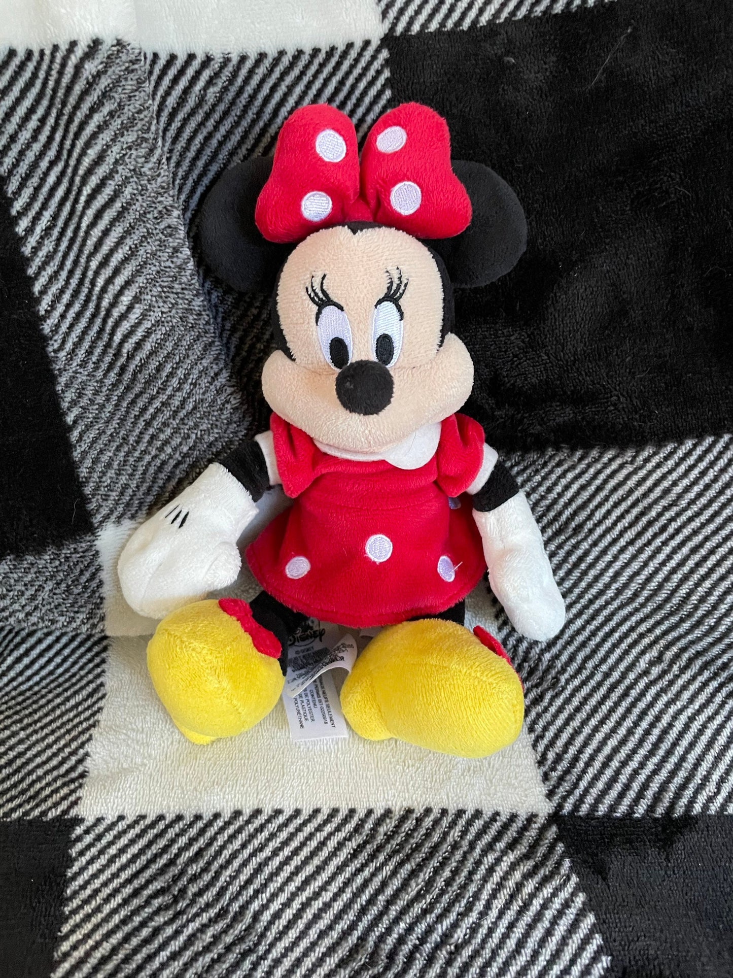 Minnie Mouse Stuffed Animal 9”