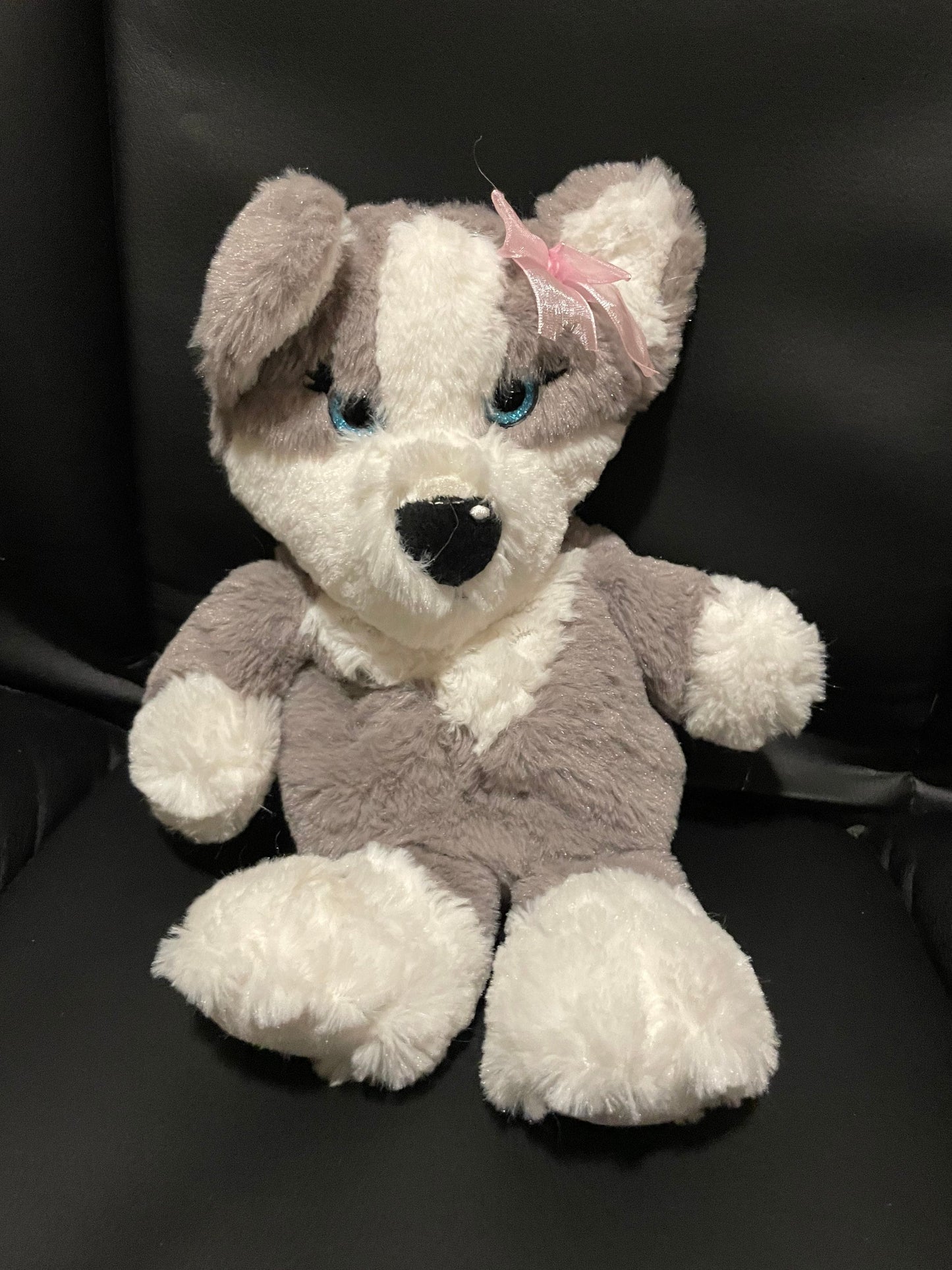 Claire’s Microwaveable Hottie gray cat plush. No heat pack