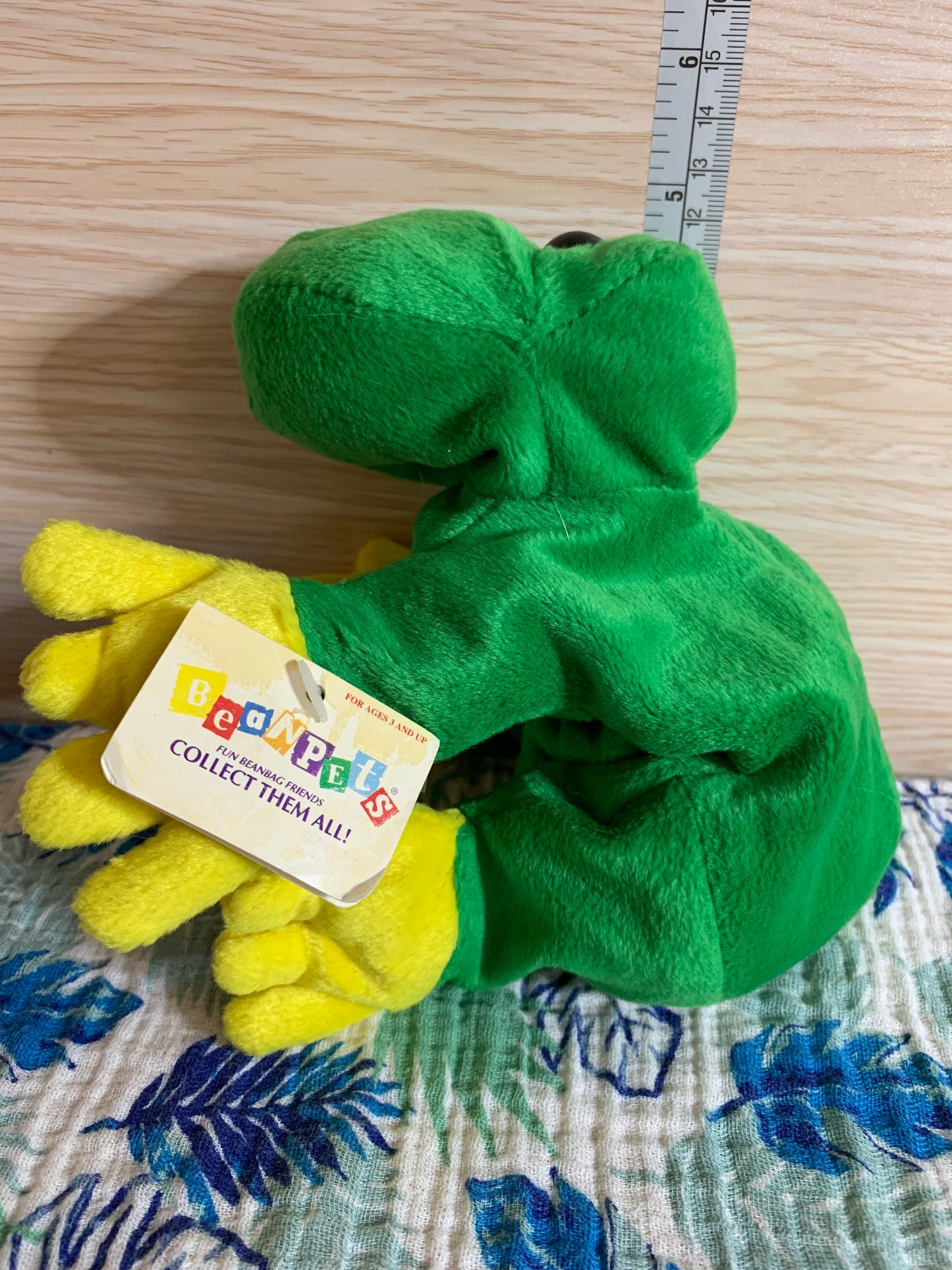 Vintage Kellytoy Buddy, Bean Pets Frog Plush. With Tags
