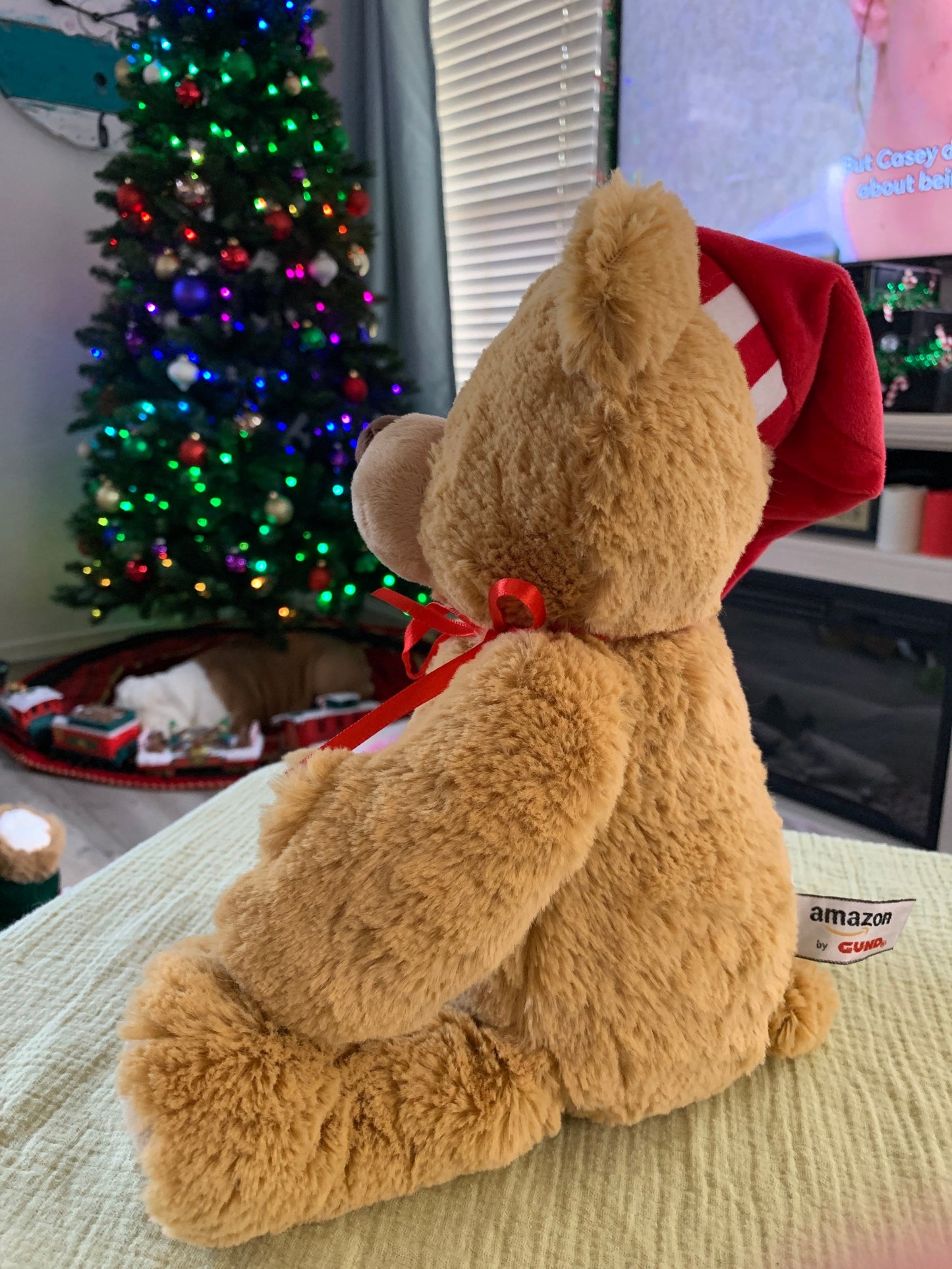 Gund Amazon Holiday Christmas Santa Teddy bear plush 13”