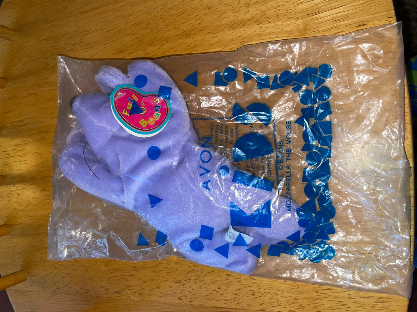 Avon Kids Purple Mozzarella the Mouse Full ‘o Beans 8-inch Plush 1997. New in Sealed Bag