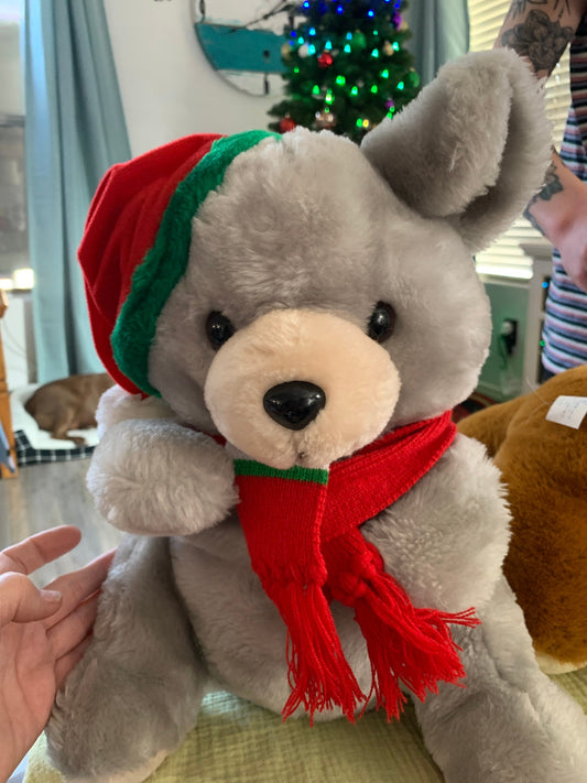 Vintage Cuddle Wit Holiday gray mouse plush with Santa hat and scarf.