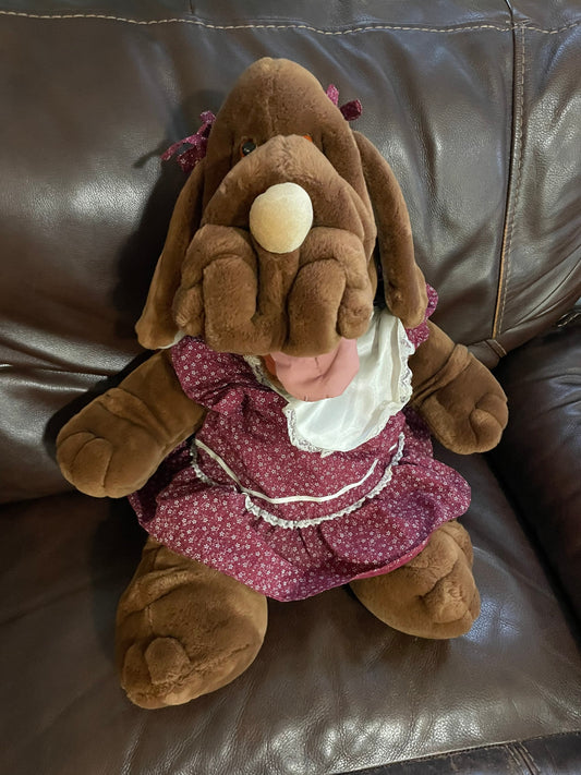 1981 Vintage Wrinkles Dog Hand Puppet Plush Girl Dog #1791990 26” Tall Stuffed Animal
