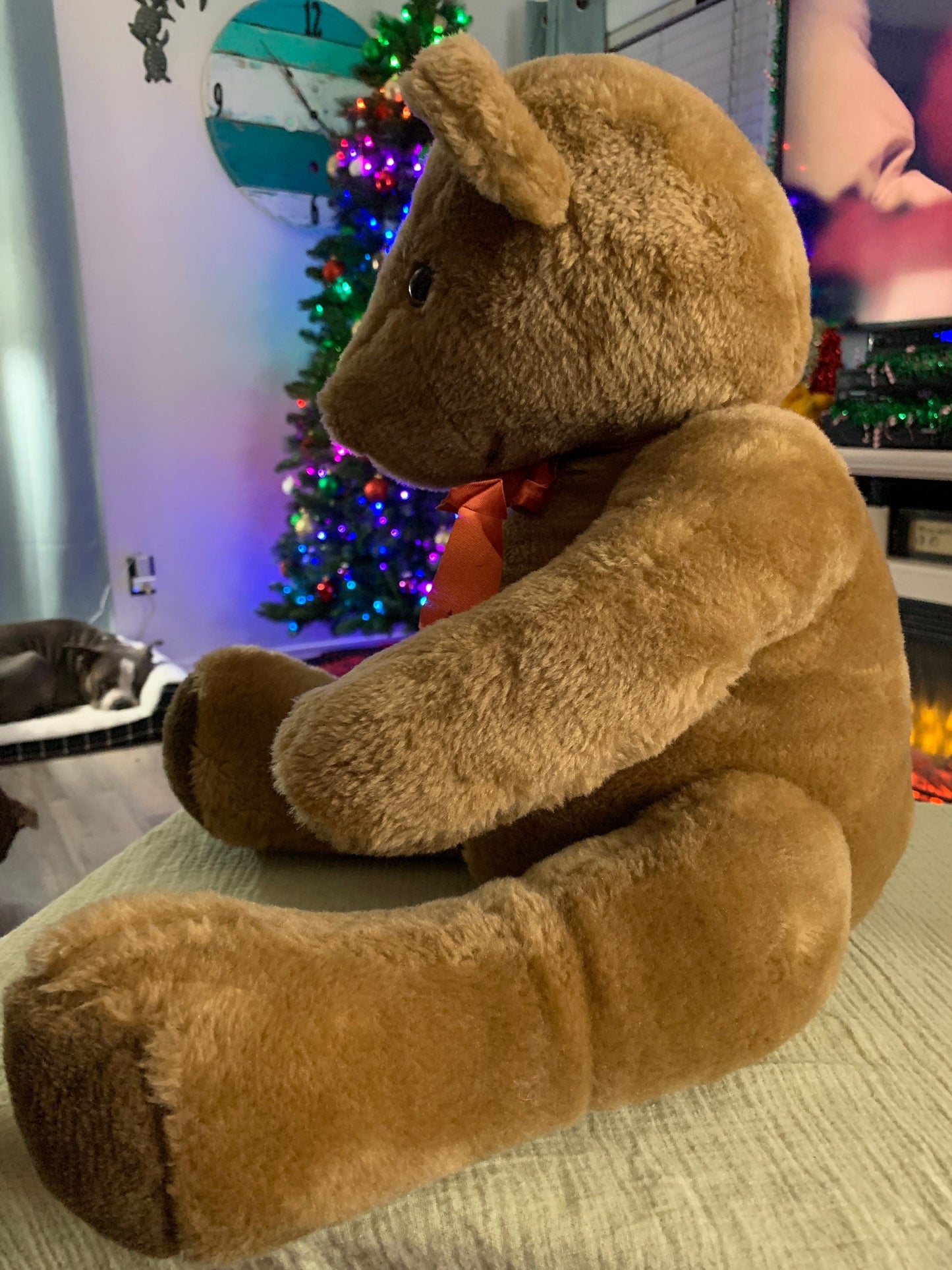 Vintage Large Brown Jointed Teddy Bear Plush. 15” Sitting Dark brown foot pads.