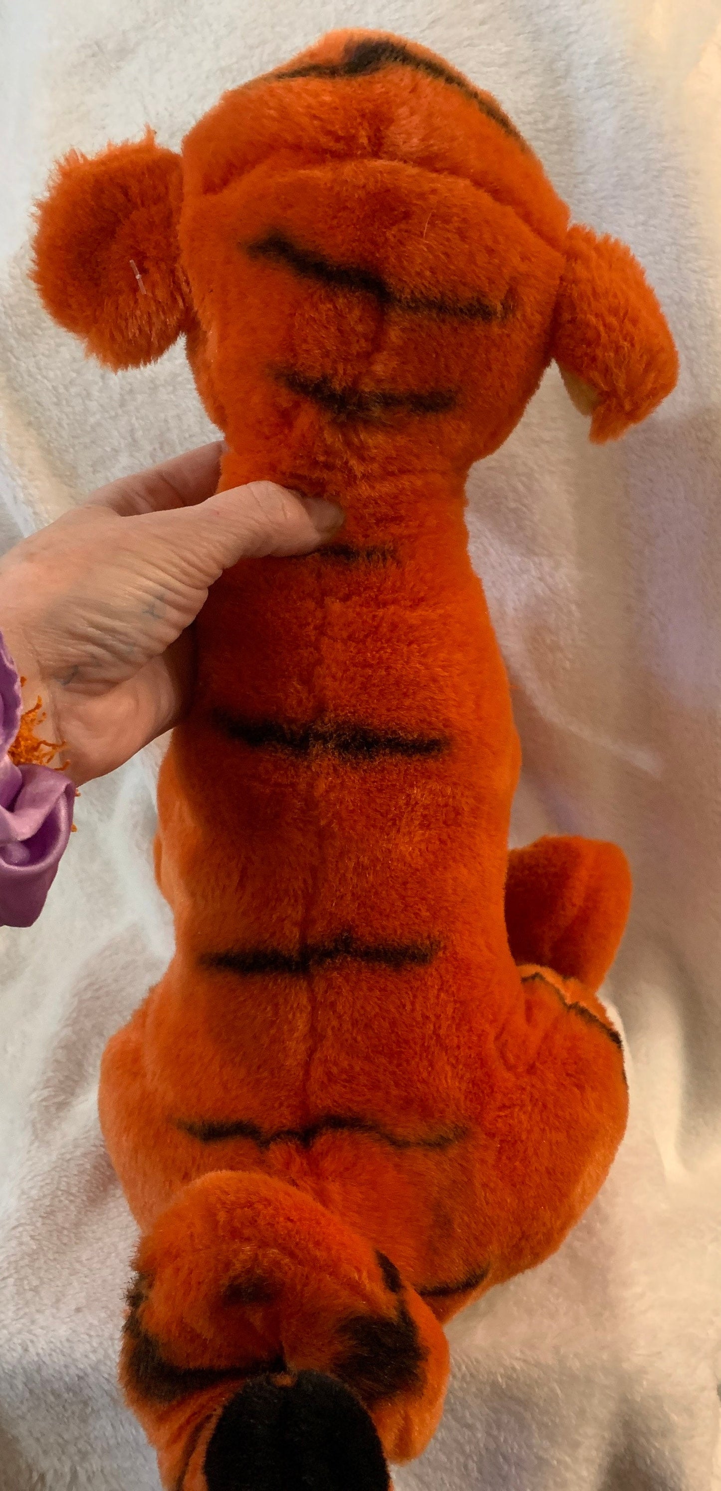 Large Winnie the Pooh Tigger Stuffed Animal Plush Toy Vintage For Kids Disney Disneyland