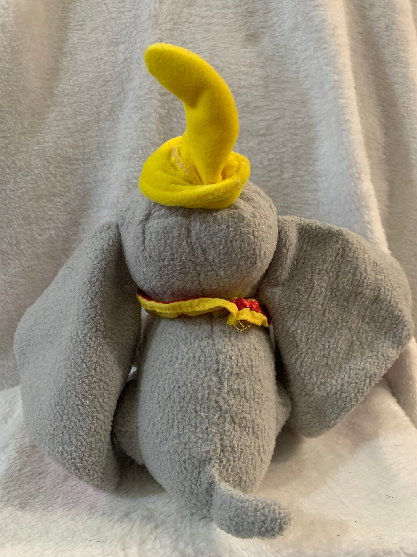 Small Dumbo with Pose-able trunk Stuffed Animal Plush Toy Vintage For Kids Disney Disneyland