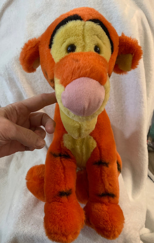Large Winnie the Pooh Tigger Stuffed Animal Plush Toy Vintage For Kids Disney Disneyland
