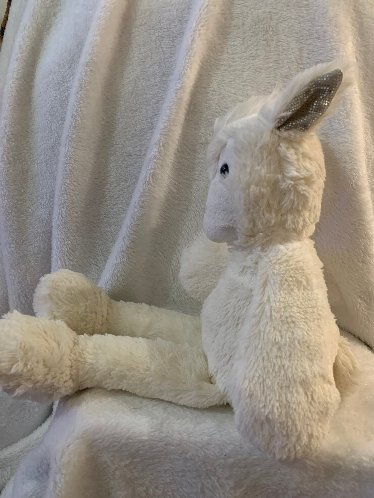 White Alpaca Llama Plush, Fuzzy Stuffed Animal (Missing Scarf)