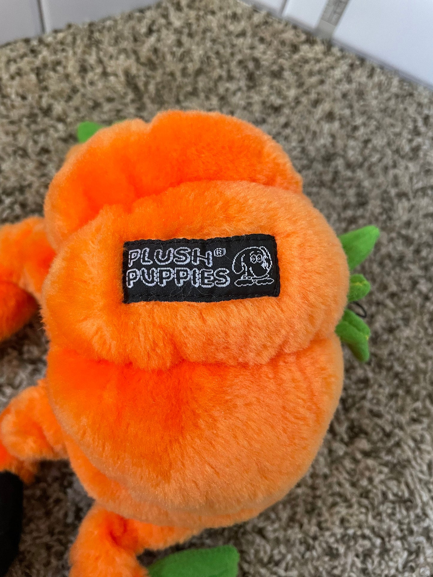 1996 Kyjen Plush Puppies Pumpkin Dog Toy Plush
