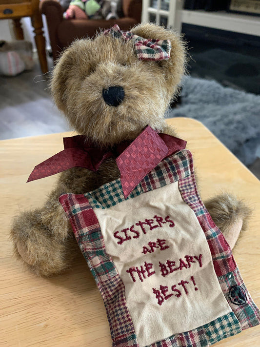 Boyds Bears TJs Best Dressed Collection. Sissy B Bear. 903006. Small Sisters are the Beary Best Teddy Bear