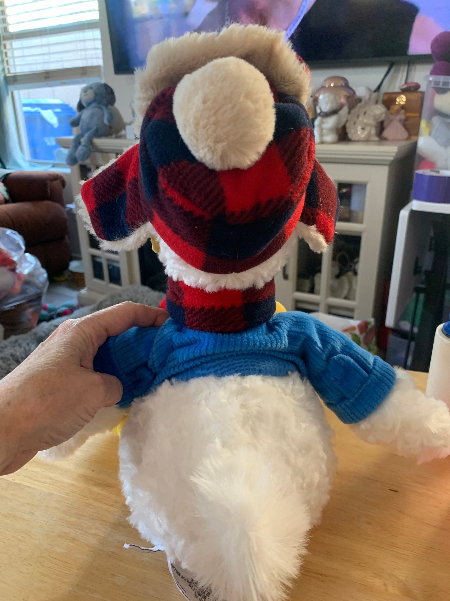 Disney Parks Donald Duck Winter Wishes Christmas 17” Plush Disney Parks