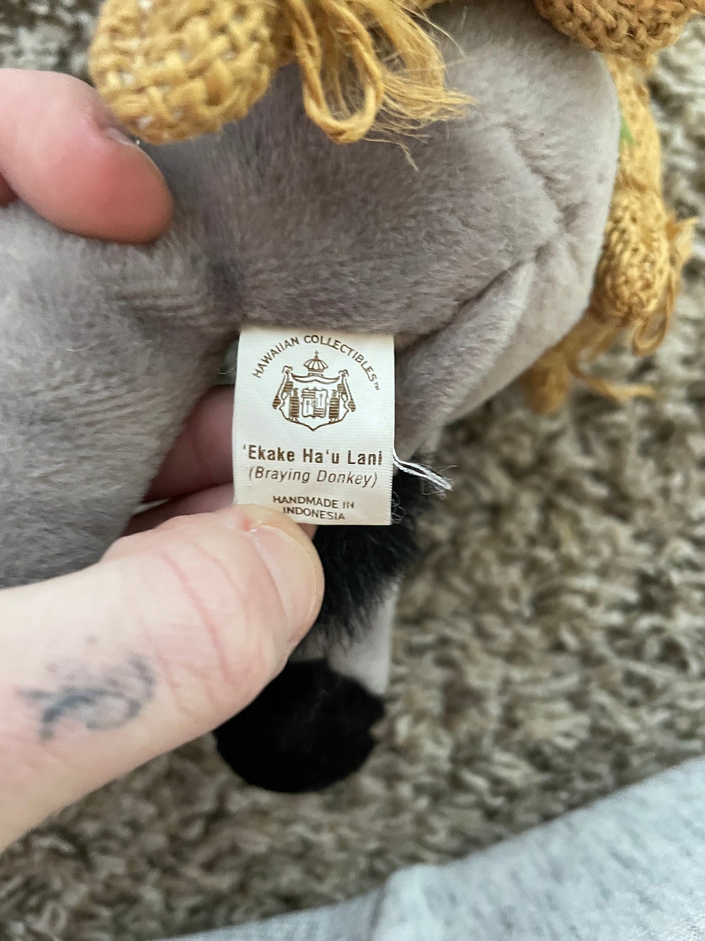 Hawaii Ekake Hau Lani Donkey Plush. Kona Coffee Hawaiian Collectibles Souvenir