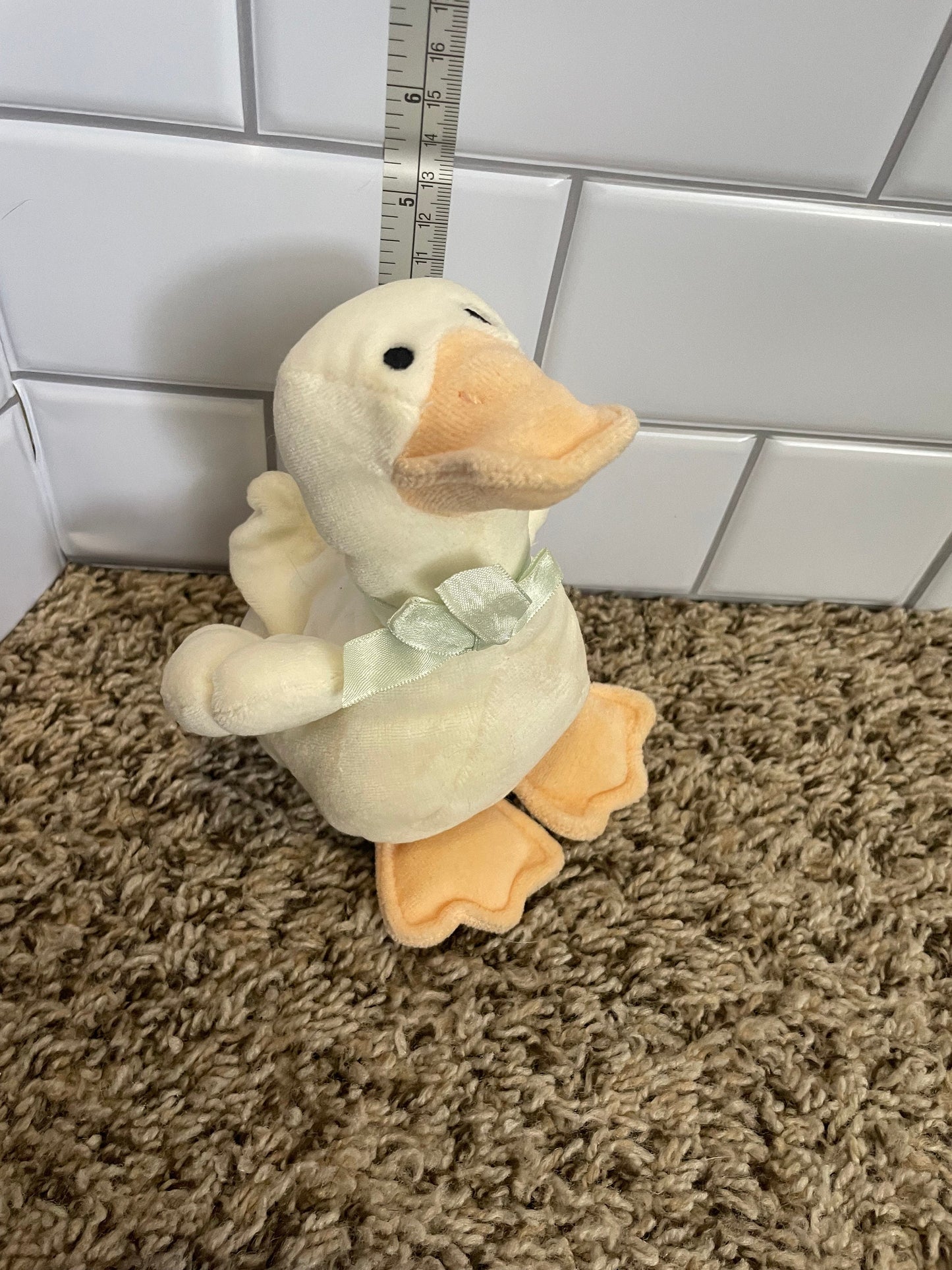 Mary Meyer Duckling Vintage Rare and hard to find plush
