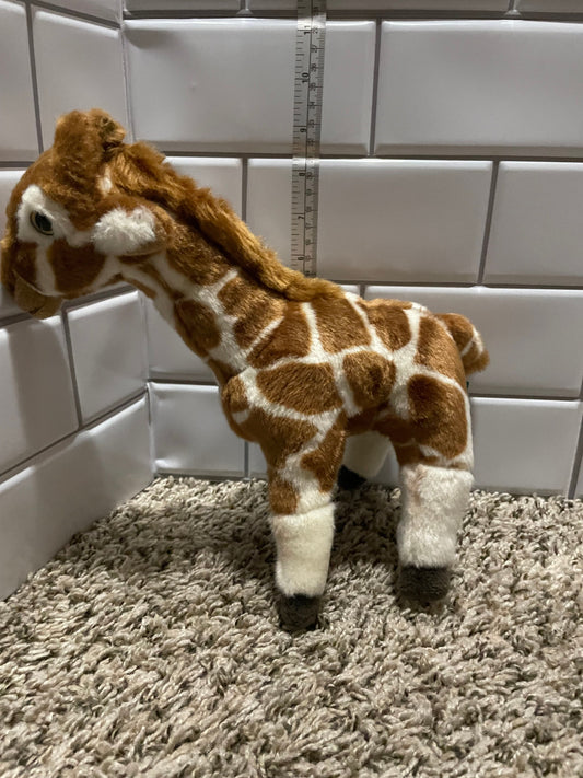 Living nature giraffe plush