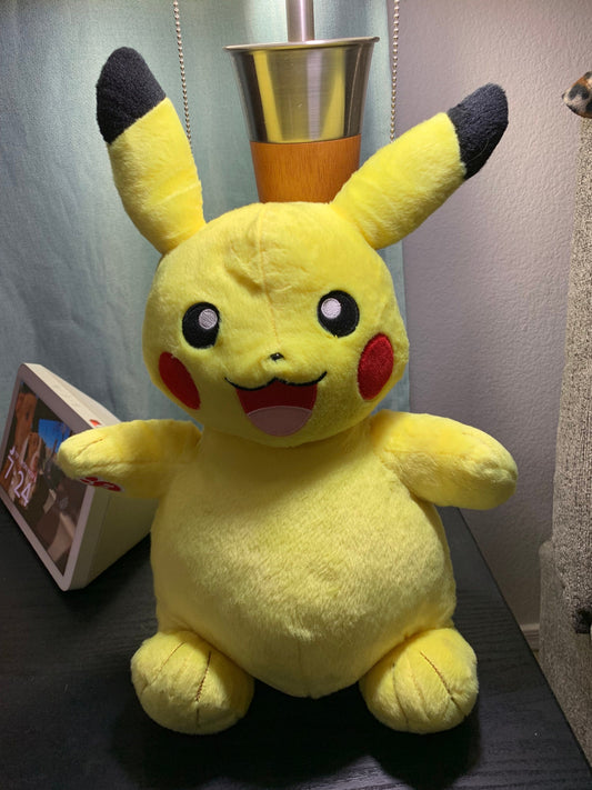 Build A Bear Pikachu Pokémon plush. Excellent Condition. No voice box