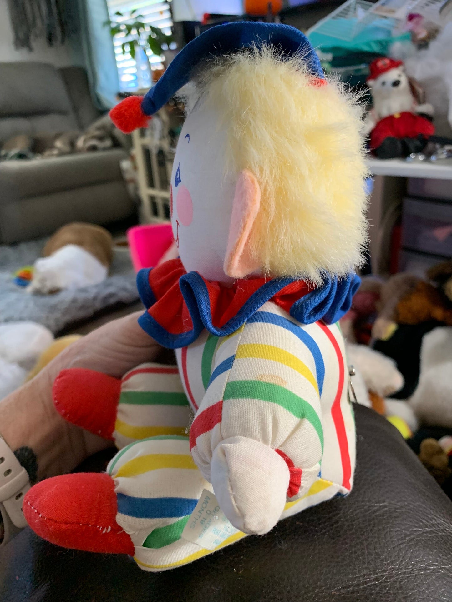 Vintage Bantam Musical Clown Plush Toy: Brahms Lullaby