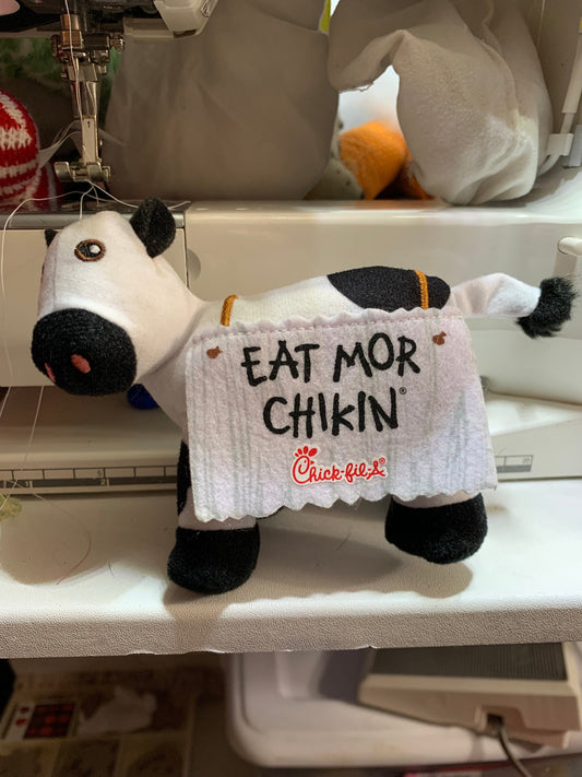 Chick Fil A Cow Plush: Eat Mor Chikin, Small 6”