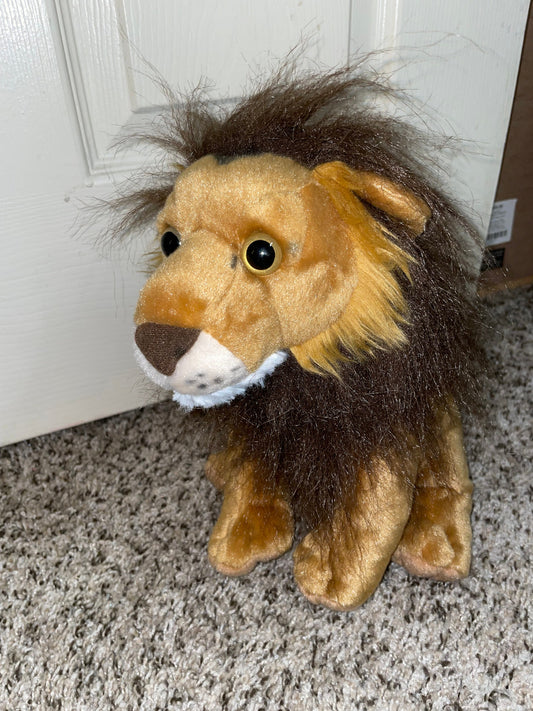 Wild republic lion plush