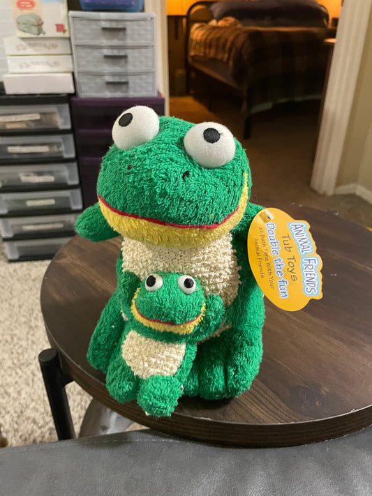 Animal Friends Tub Toys Frog and Baby frog plush NWT
