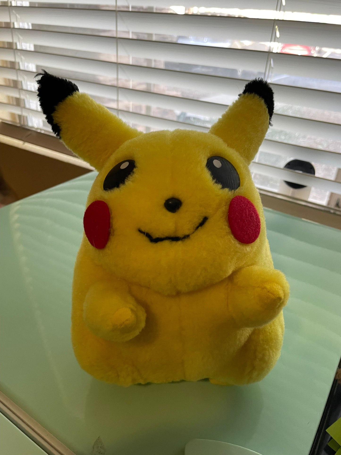 Pikachu Pokémon Nintendo Plush - Rare and HTF!