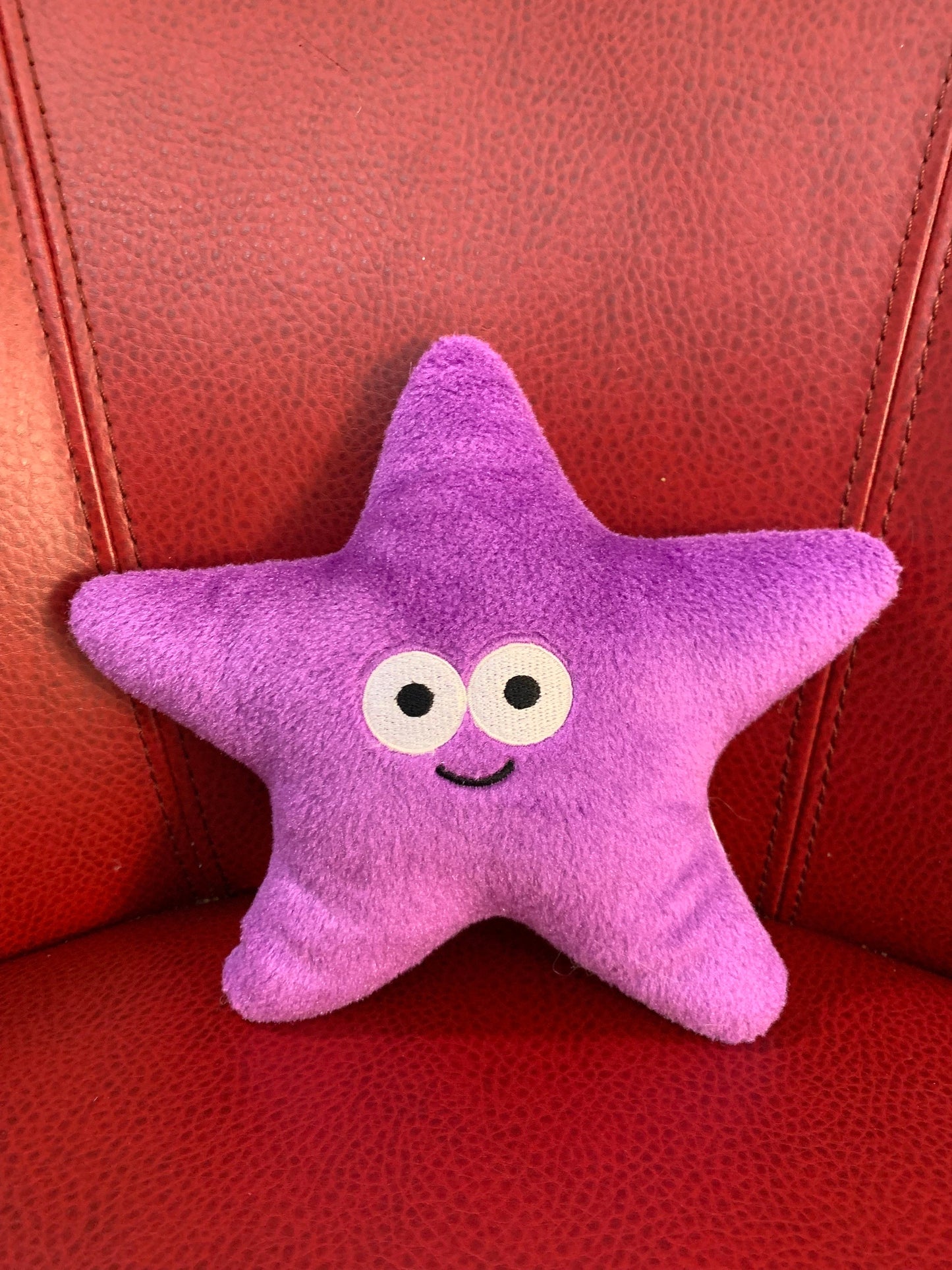 Disney Finding Nemo Dory Purple Star Starfish Plush with smile. small. great condition. Aurora