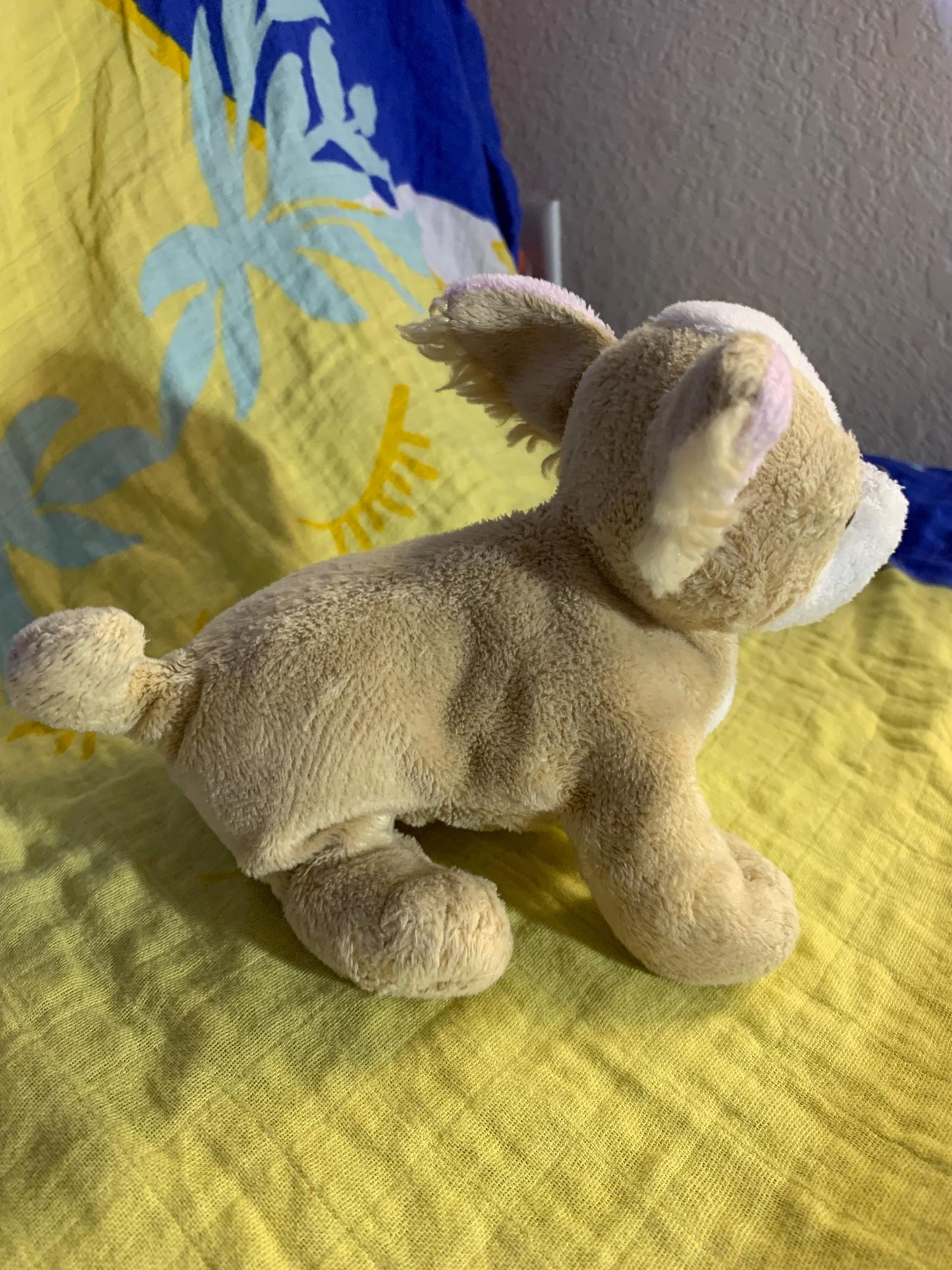 Webkinz Tan and White Lil’ Kinz Chihuahua with No Code