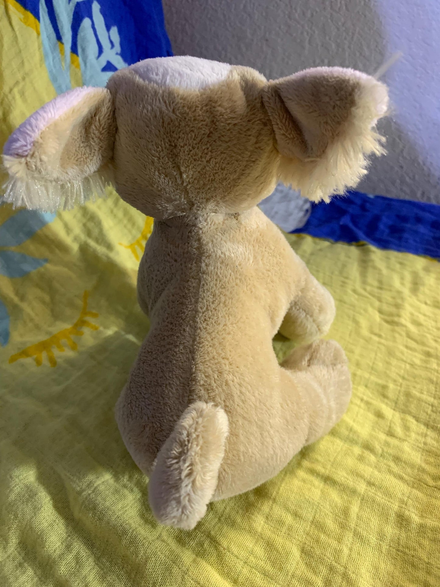 Webkinz Tan and White Chihuahua Dog Plush. No Code
