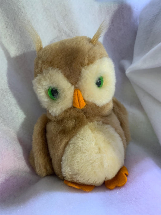 Dakin Tan And Cream Obie Owl Plush 1975 Ground Shell Filling