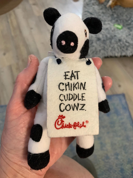 Chick Fil A Eat Chikin Cuddle Cowz Plush 2002