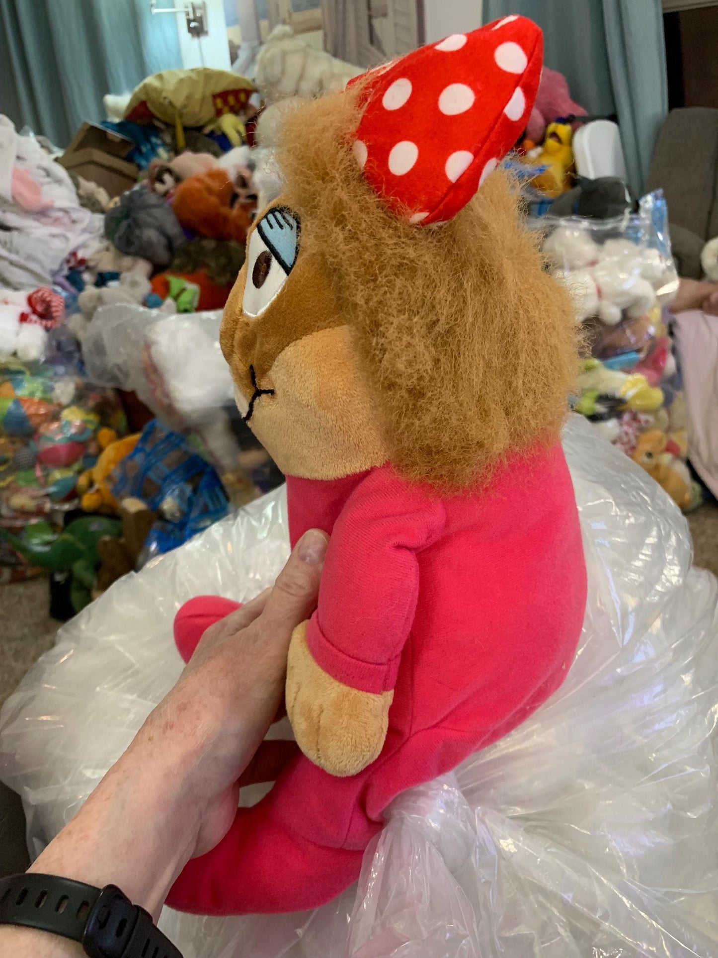 Kohls Cares Little Critter Sister Plush in Pink Pajamas