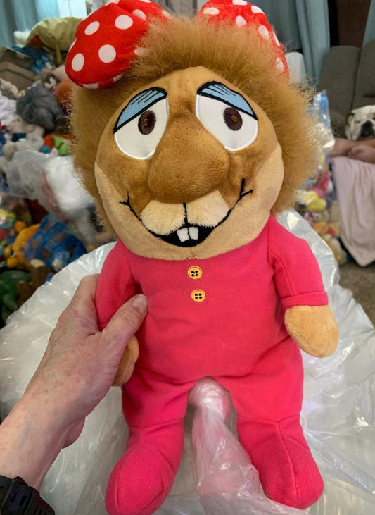 Kohls Cares Little Critter Sister Plush in Pink Pajamas