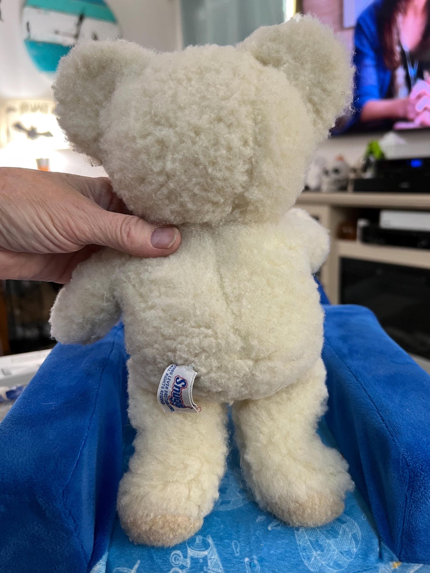 Russ Berrie Snuggle The Bear Fabric Softener Teddy Bear Plush. 1986.