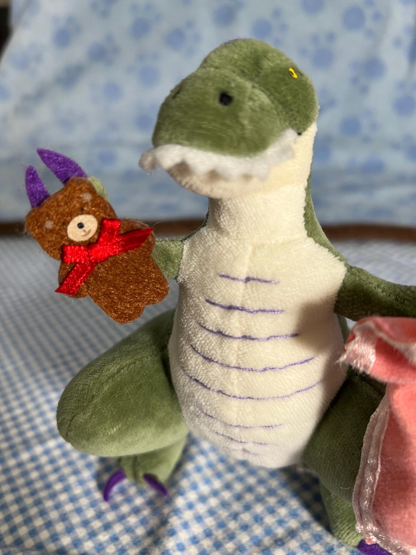 Green And Cream Dinosaur How Do Dinosaurs Say Goodnight Plush