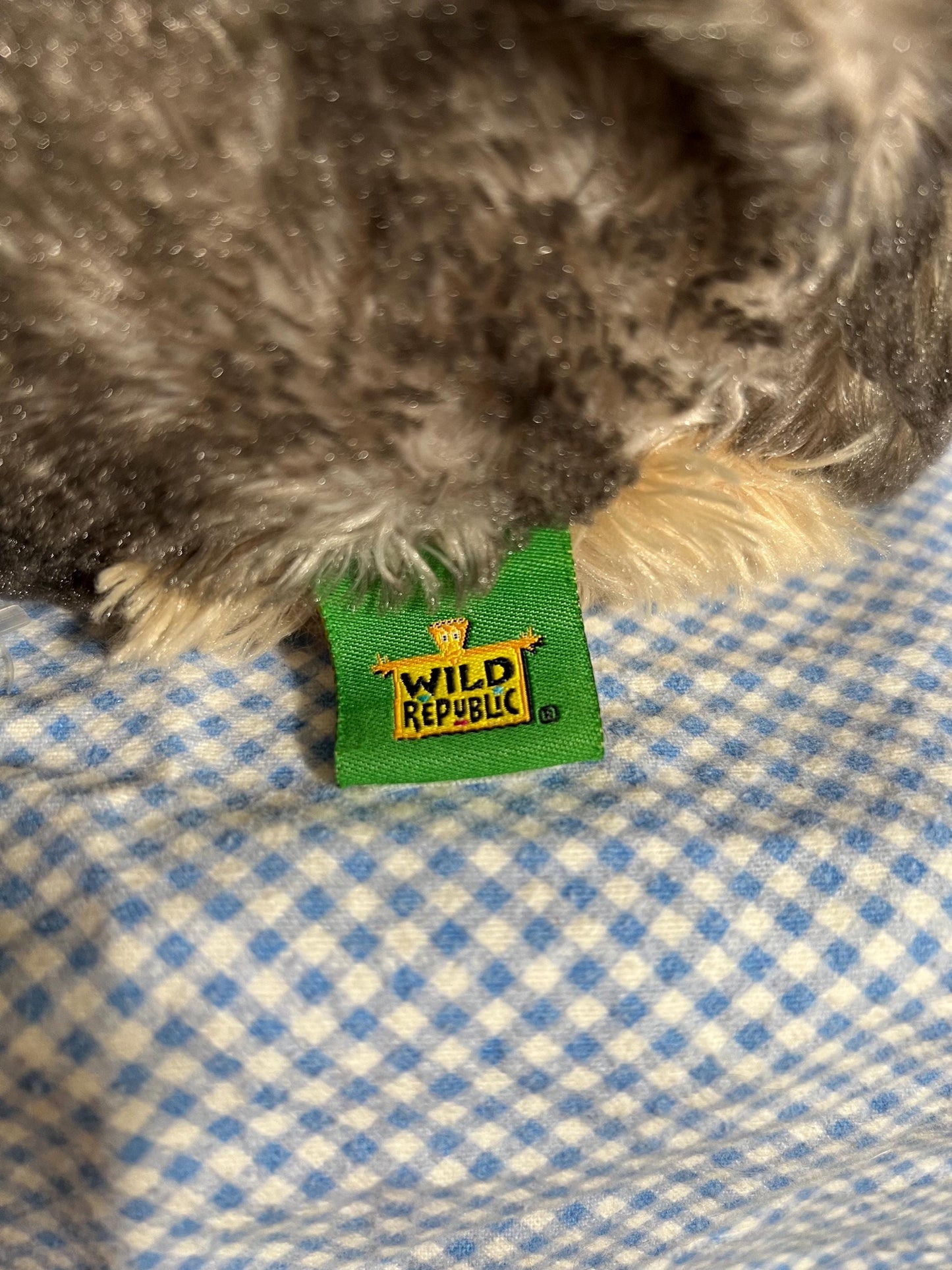 Wild Republic Gray And Tan Wolf Dog Plush. Green Tag 2013