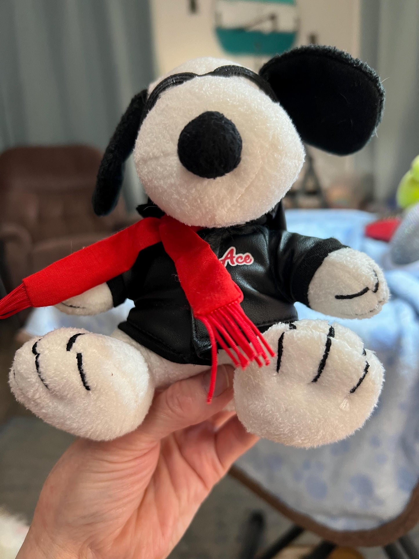 Peanuts Snoopy Red Baron Ace Aviation Pilot Plush. Red Scarf, Vinyl Goggles, Jacket and Helmet